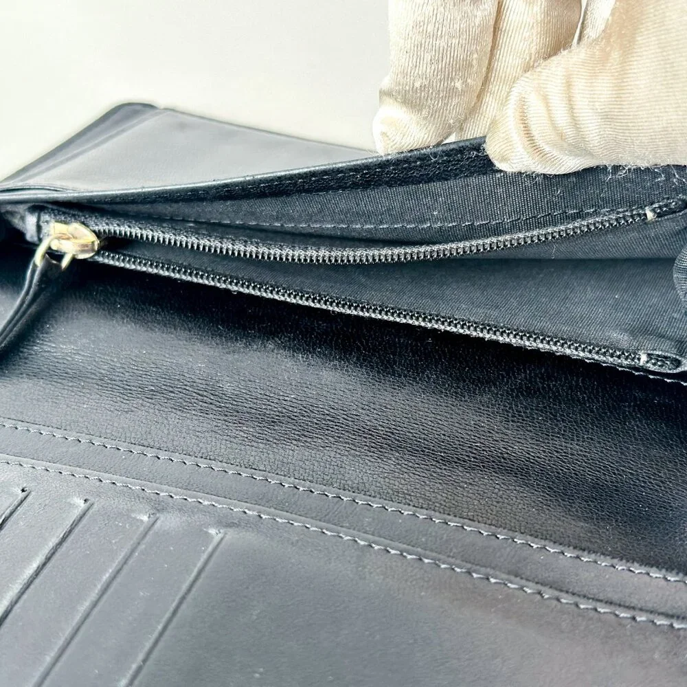 Chanel Black Wallet with Chain - Picture 13 of 16